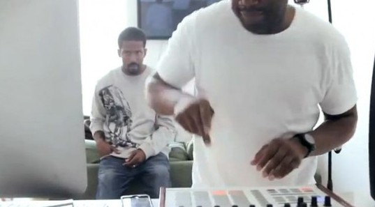 Murs “S.K.I.B.E.A.T.Z.” ft. Locsmith (Prod. Ski Beatz)