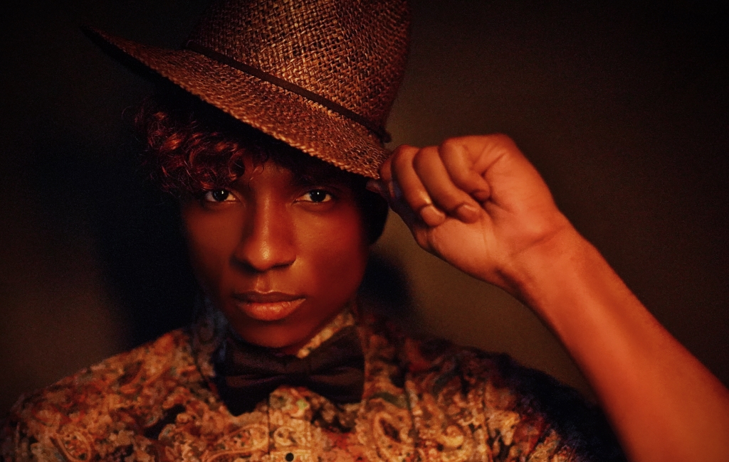 New Video: Rico Davis – Down (@RicoDavis)