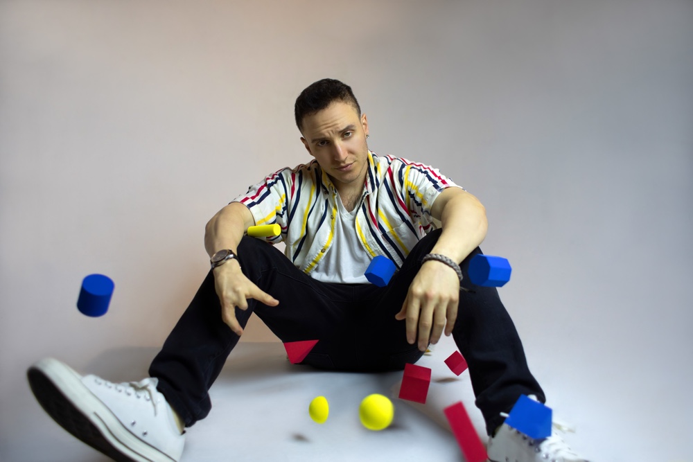 R&B ARTIST ZAK DEBUTS â€œALL THE WAYâ€ [MUSIC VIDEO]