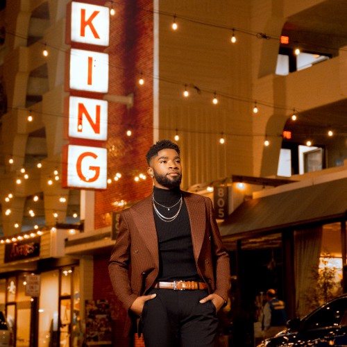 Singer/Songwriter Ivan The Greatness Heats Up The Charts